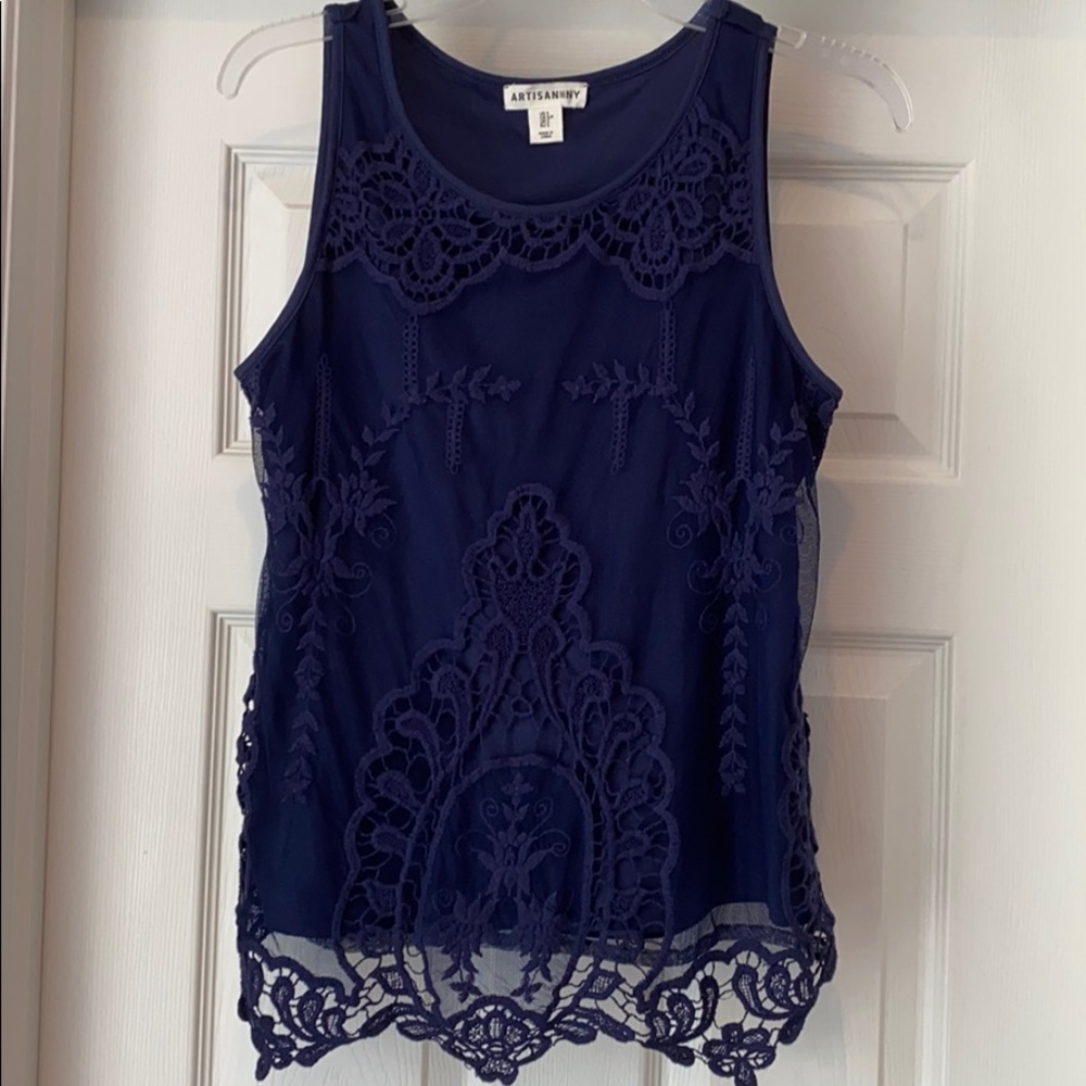 Navy blue top